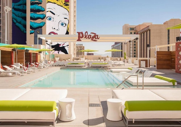 Plaza Hotel & Casino image 10