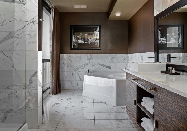 Plaza Hotel & Casino image 18